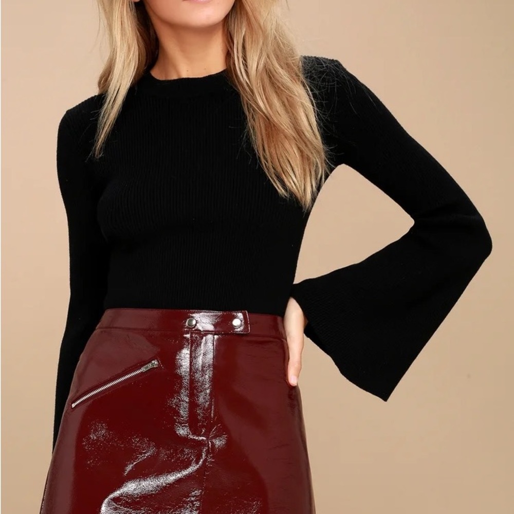Thyme & Honey Bell Sleeve Sweater